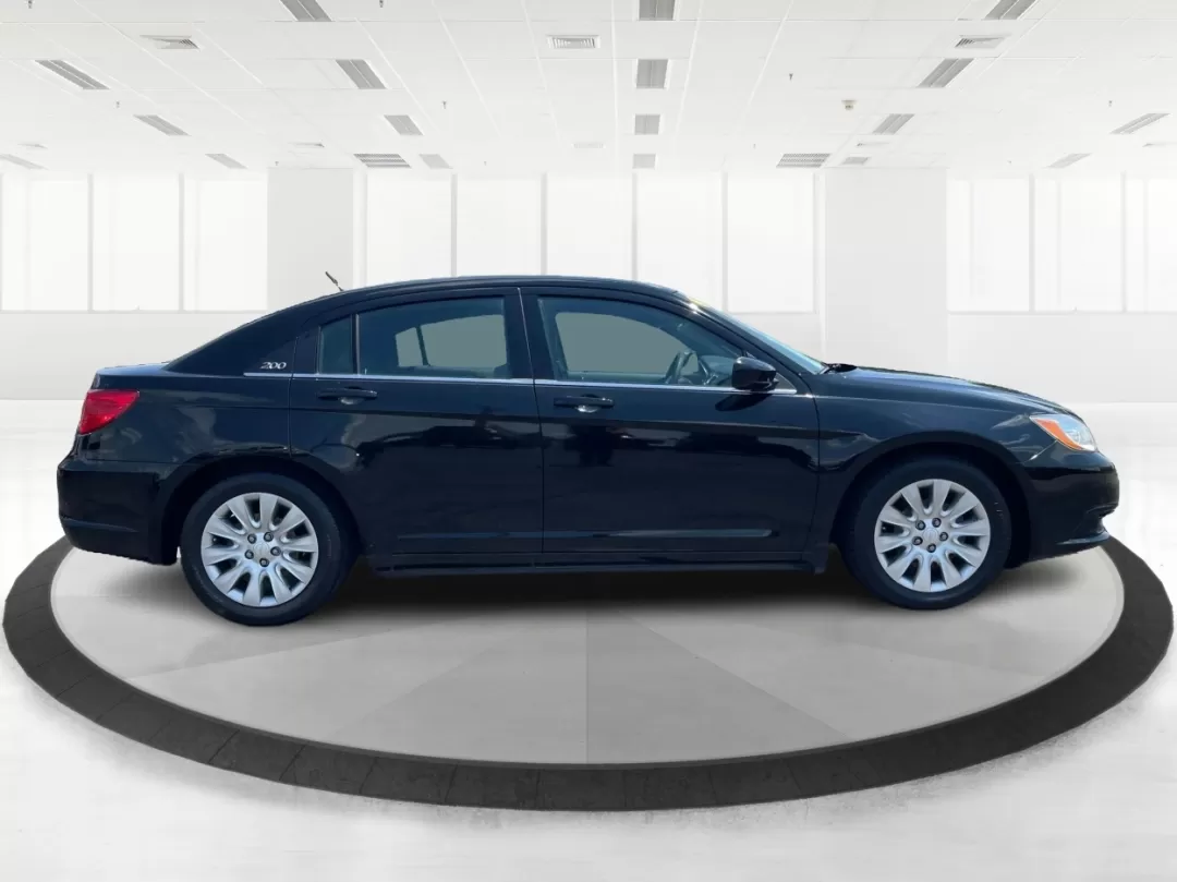 2014 Chrysler 200 LX (1C3CCBAG7EN) with an Other engine, located at 880 E. National Road, Vandalia, OH, 45377, (937) 908-9800, 39.891918, -84.183594 - Are you looking for a reliable car that seamlessly fits into your busy lifestyle? Look no further than this stunning 2014 Chrysler 200 LX, available now at Advantage Car and Credit in Fairborn, OH. This stylish sedan is perfect for growing families, daily commuters, or anyone seeking a dependable ve - Photo#1