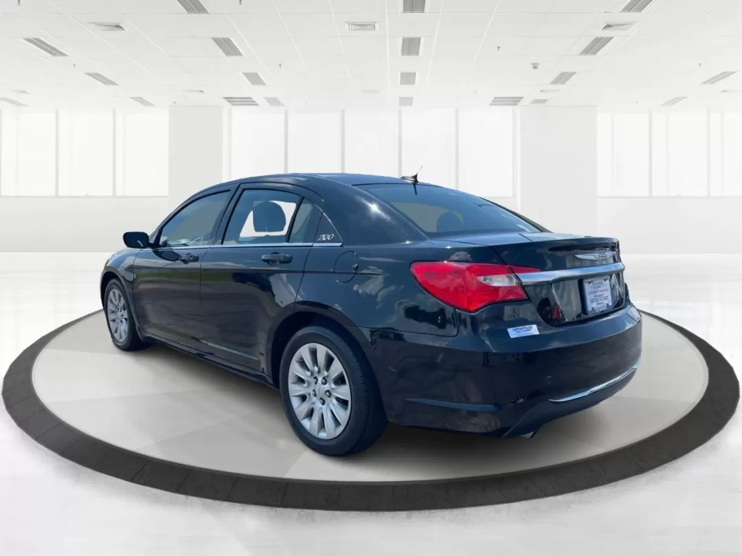 2014 Chrysler 200 LX (1C3CCBAG7EN) with an Other engine, located at 880 E. National Road, Vandalia, OH, 45377, (937) 908-9800, 39.891918, -84.183594 - Are you looking for a reliable car that seamlessly fits into your busy lifestyle? Look no further than this stunning 2014 Chrysler 200 LX, available now at Advantage Car and Credit in Fairborn, OH. This stylish sedan is perfect for growing families, daily commuters, or anyone seeking a dependable ve - Photo#4