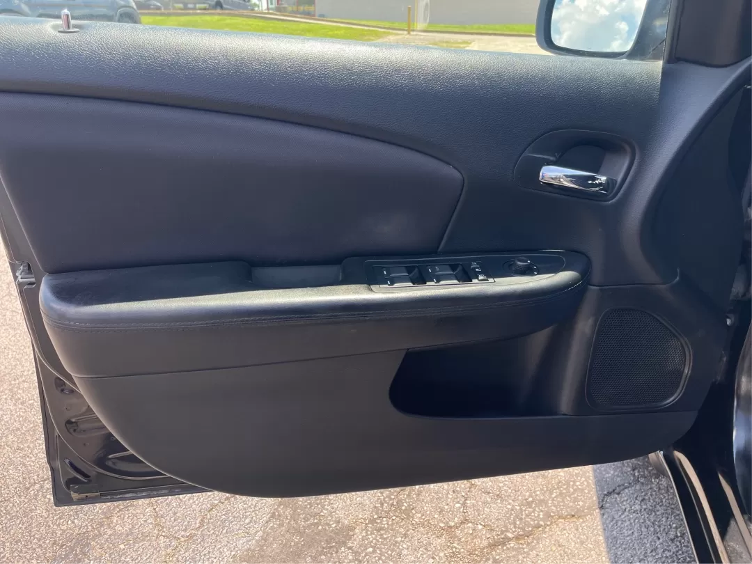 2014 Chrysler 200 LX (1C3CCBAG7EN) with an Other engine, located at 880 E. National Road, Vandalia, OH, 45377, (937) 908-9800, 39.891918, -84.183594 - Are you looking for a reliable car that seamlessly fits into your busy lifestyle? Look no further than this stunning 2014 Chrysler 200 LX, available now at Advantage Car and Credit in Fairborn, OH. This stylish sedan is perfect for growing families, daily commuters, or anyone seeking a dependable ve - Photo#17
