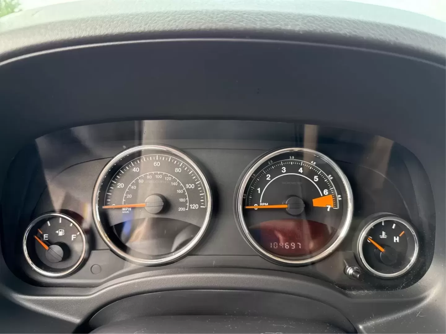 2014 Jeep Compass Latitude (1C4NJDEBXED) with an 2.4L I-4 DOHC engine, located at 8750 N County Rd 25A, Piqua, OH, 45356, (937) 908-9800, 40.164391, -84.232513 - **Discover Your Adventure with the 2014 Jeep Compass Latitude Perfect for Family Road Trips or Daily Commutes!**<br /> <br /> Are you ready to elevate your driving experience? The 2014 Jeep Compass Latitude is not just a vehicle; it's a lifestyle. Whether you're navigating busy city streets in Fair - Photo#14