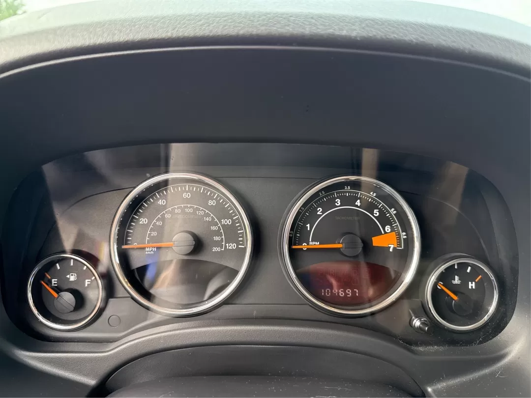 2014 Jeep Compass Latitude (1C4NJDEBXED) with an 2.4L I-4 DOHC engine, located at 8750 N County Rd 25A, Piqua, OH, 45356, (937) 908-9800, 40.164391, -84.232513 - **Discover Your Adventure with the 2014 Jeep Compass Latitude Perfect for Family Road Trips or Daily Commutes!**<br /> <br /> Are you ready to elevate your driving experience? The 2014 Jeep Compass Latitude is not just a vehicle; it's a lifestyle. Whether you're navigating busy city streets in Fair - Photo#14