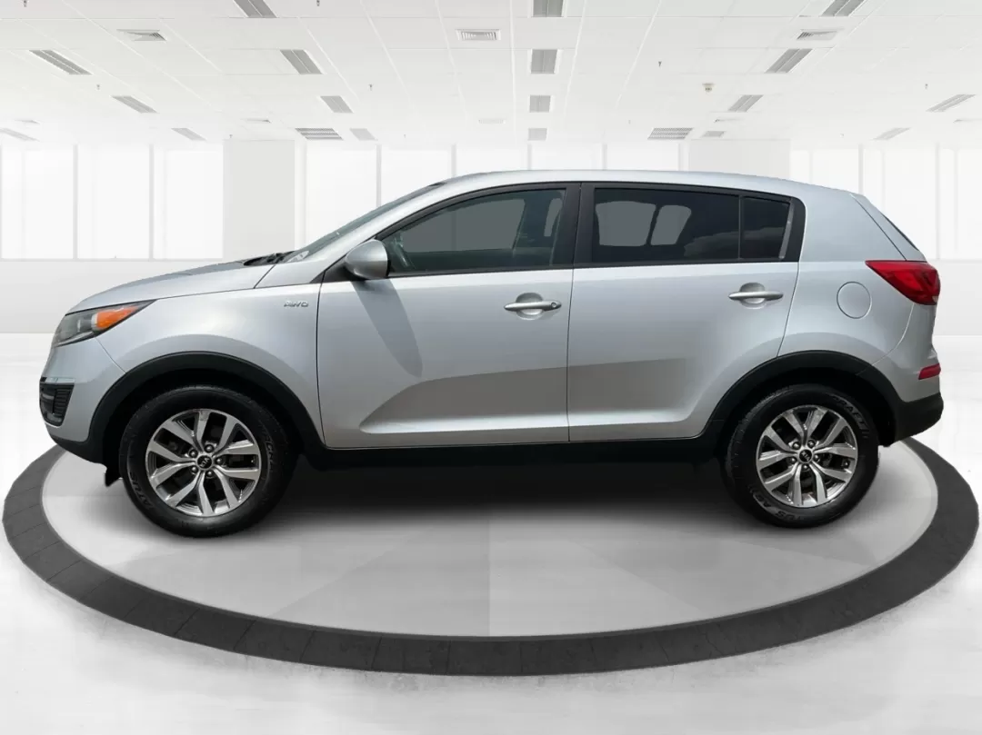 2014 Kia Sportage LX (KNDPBCAC6E7) with an Other engine, located at 8750 N County Rd 25A, Piqua, OH, 45356, (937) 908-9800, 40.164391, -84.232513 - **Adventure Awaits: 2014 Kia Sportage LX Ready for Your Next Journey!**<br /> <br /> Are you in search of a reliable vehicle that combines style, comfort, and versatility? Look no further than this 2014 Kia Sportage LX, perfect for weekend getaways, family road trips, or daily commutes. This crossov - Photo#4
