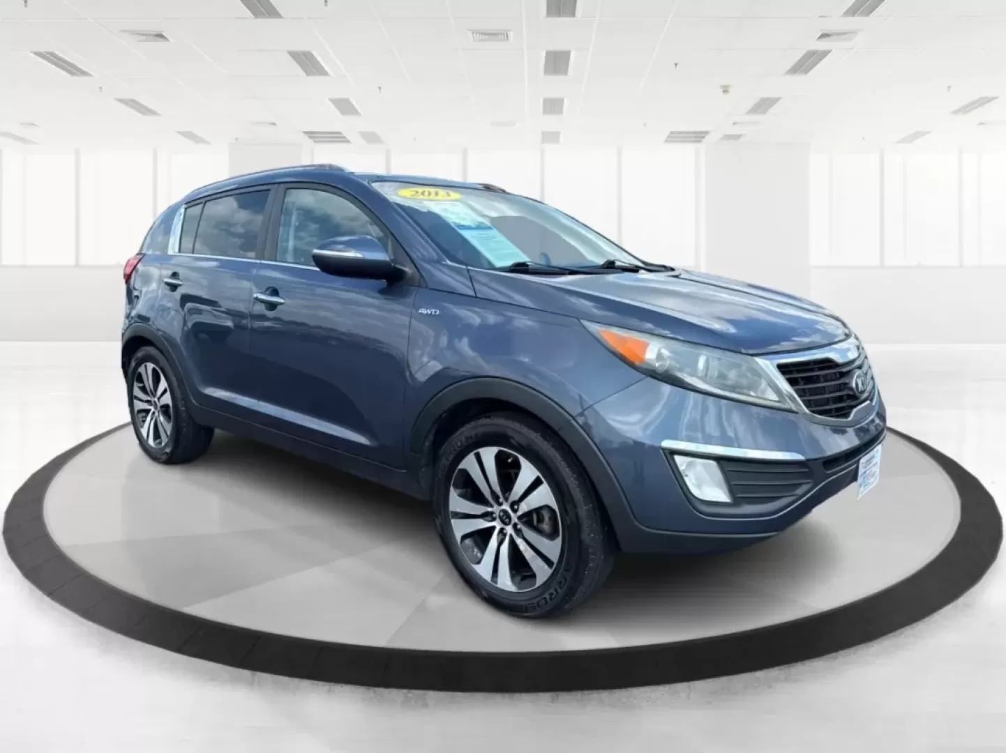 2013 Kia Sportage EX (KNDPCCA25D7) with an 2.4L I-4 DOHC engine, located at 1099 N County Rd 25A, Troy, OH, 45373, (937) 908-9800, 40.057079, -84.212883 - Photo#0