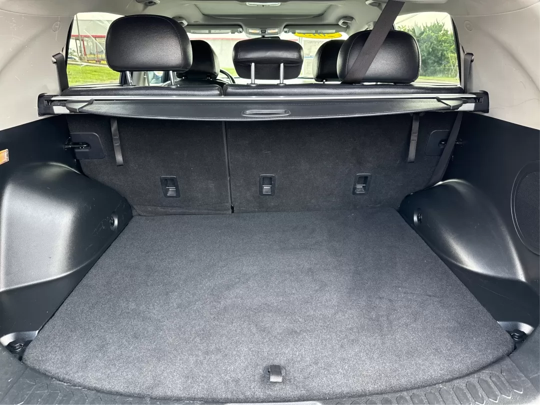 2013 Kia Sportage EX (KNDPCCA25D7) with an 2.4L I-4 DOHC engine, located at 1099 N County Rd 25A , Troy, OH, 45373, (937) 908-9800, 40.057079, -84.212883 - **Elevate Your Adventures with the 2013 Kia Sportage EX - Perfect for Every Journey!**<br /> <br /> Are you ready to take your daily commutes and weekend getaways to the next level? Look no further than this 2013 Kia Sportage EX, available now at Advantage Car and Credit in Fairborn, OH. This versat - Photo#11