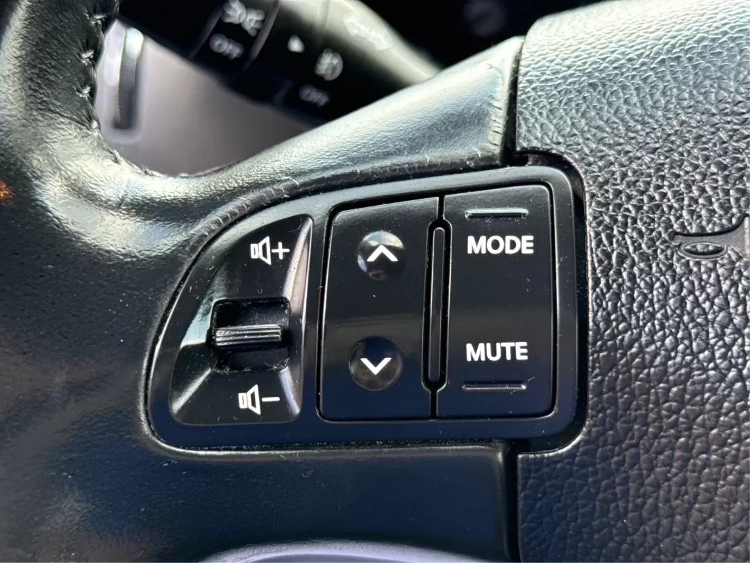 2013 Kia Sportage EX (KNDPCCA25D7) with an 2.4L I-4 DOHC engine, located at 1099 N County Rd 25A , Troy, OH, 45373, (937) 908-9800, 40.057079, -84.212883 - **Elevate Your Adventures with the 2013 Kia Sportage EX - Perfect for Every Journey!**<br /> <br /> Are you ready to take your daily commutes and weekend getaways to the next level? Look no further than this 2013 Kia Sportage EX, available now at Advantage Car and Credit in Fairborn, OH. This versat - Photo#15