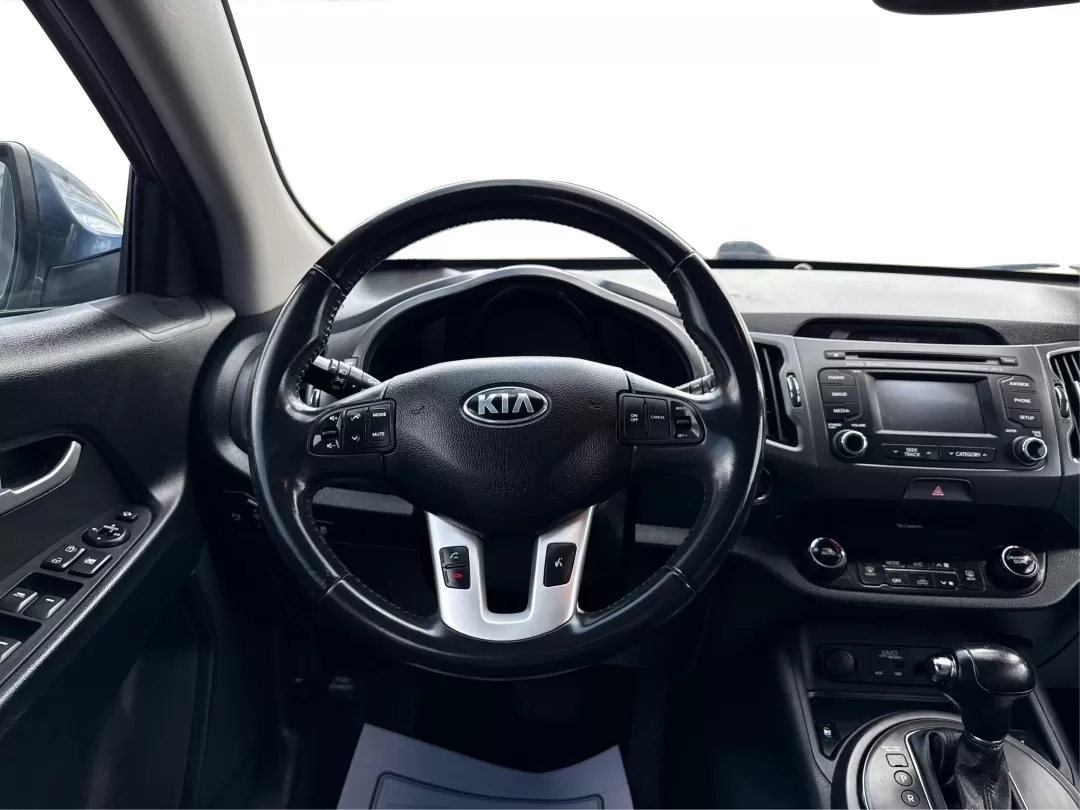2013 Kia Sportage EX (KNDPCCA25D7) with an 2.4L I-4 DOHC engine, located at 1099 N County Rd 25A , Troy, OH, 45373, (937) 908-9800, 40.057079, -84.212883 - **Elevate Your Adventures with the 2013 Kia Sportage EX - Perfect for Every Journey!**<br /> <br /> Are you ready to take your daily commutes and weekend getaways to the next level? Look no further than this 2013 Kia Sportage EX, available now at Advantage Car and Credit in Fairborn, OH. This versat - Photo#20