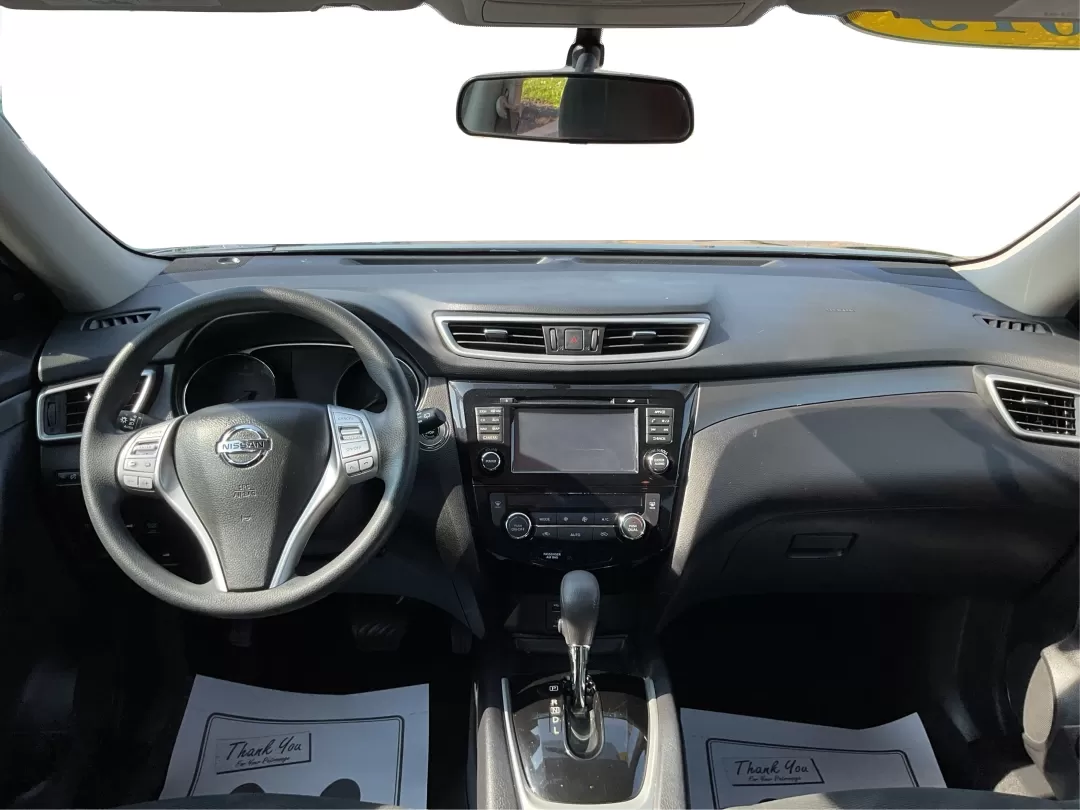 2015 Nissan Rogue SV (5N1AT2MV7FC) with an 2.5L I-4 DOHC engine, located at 4508 South Dixie Dr, Moraine, OH, 45439, (937) 908-9800, 39.689976, -84.218452 - **Adventure Awaits with the 2015 Nissan Rogue SV - Your Perfect Family SUV!**<br /> <br /> Are you a growing family in search of a reliable and spacious vehicle that can easily handle your daily commutes and weekend getaways? Look no further! The 2015 Nissan Rogue SV is here to elevate your lifestyl - Photo#19