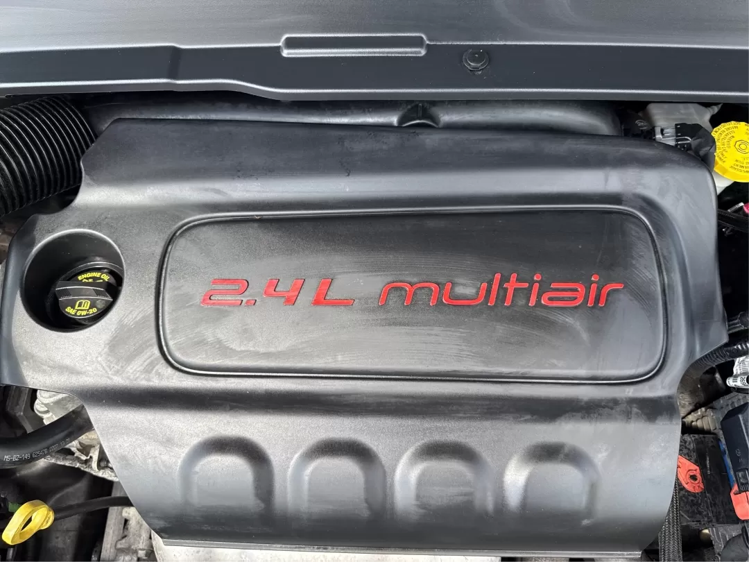 2018 Jeep Compass Latitude FWD (3C4NJCBB1JT) with an 2.4L I-4 variable valve control engine, located at 8750 N County Rd 25A, Piqua, OH, 45356, (937) 908-9800, 40.164391, -84.232513 - **Adventure Awaits with This 2018 Jeep Compass Latitude FWD!**<br /> <br /> Transform your everyday travels into unforgettable adventures with the 2018 Jeep Compass Latitude FWD. This SUV is not just a mode of transportation; it's your ticket to exploration, whether it's cruising through the scenic - Photo#10