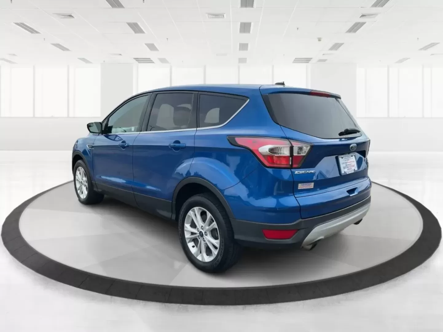 2017 Ford Escape SE (1FMCU9GD3HU) with an Other engine, located at 4508 South Dixie Dr, Moraine, OH, 45439, (937) 908-9800, 39.689976, -84.218452 - Photo#4