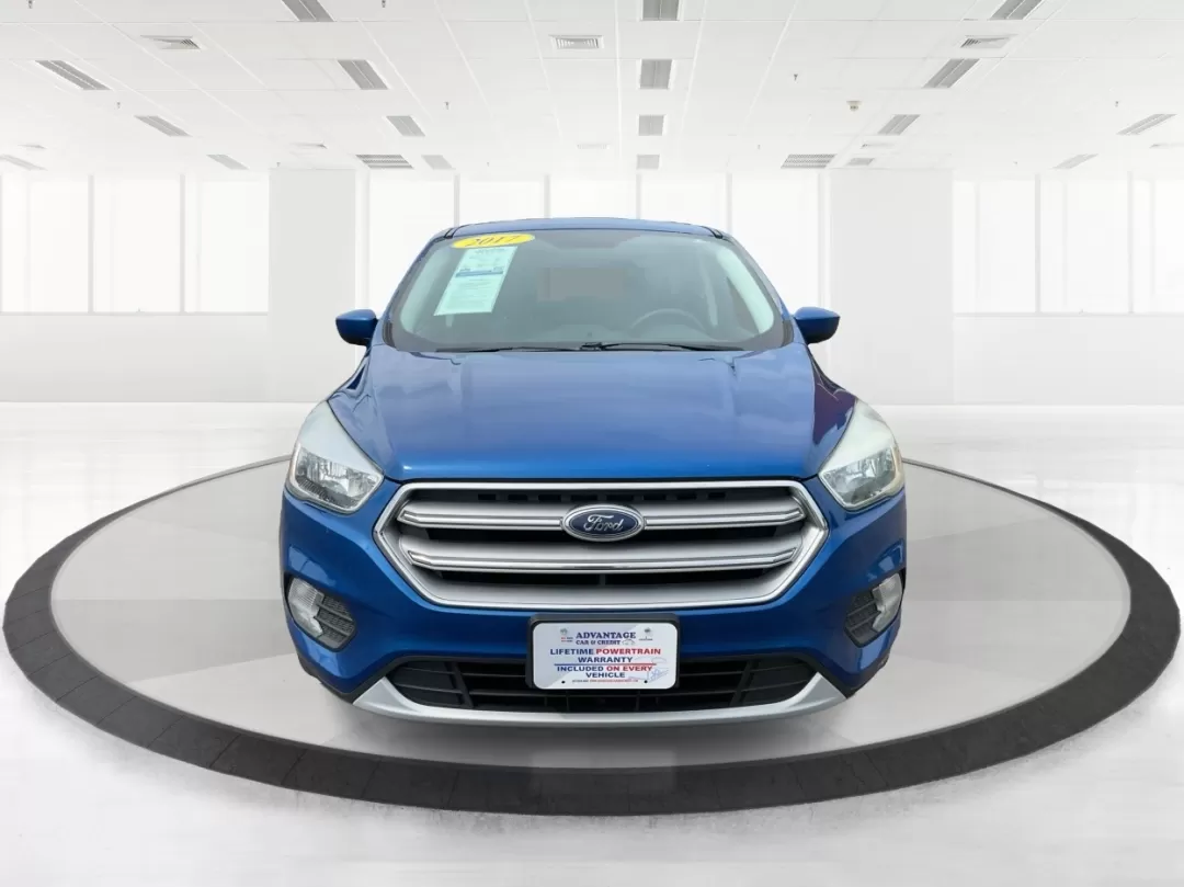 2017 Ford Escape SE (1FMCU9GD3HU) with an Other engine, located at 4508 South Dixie Dr, Moraine, OH, 45439, (937) 908-9800, 39.689976, -84.218452 - Are you searching for a reliable and stylish SUV that fits seamlessly into your busy lifestyle? Look no further than this stunning 2017 Ford Escape SE, available now at Advantage Car and Credit in Fairborn, OH. With its robust features and comfortable design, this vehicle is perfect for growing fami - Photo#6