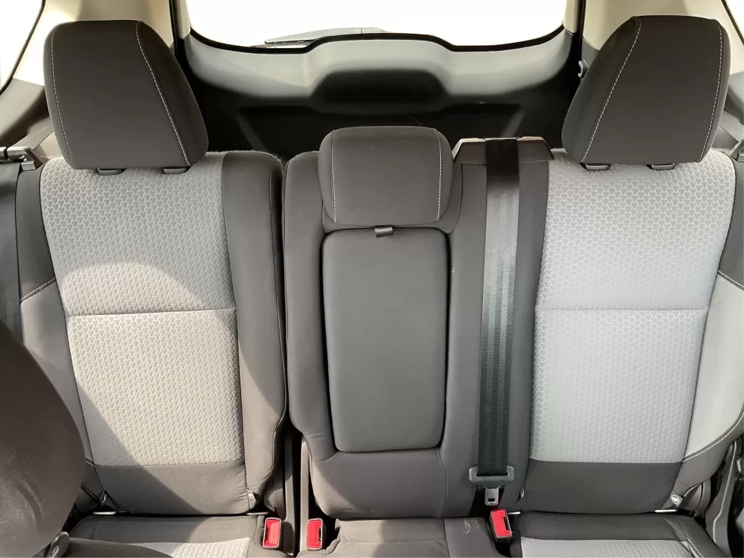 2017 Ford Escape SE (1FMCU9GD3HU) with an Other engine, located at 4508 South Dixie Dr, Moraine, OH, 45439, (937) 908-9800, 39.689976, -84.218452 - Are you searching for a reliable and stylish SUV that fits seamlessly into your busy lifestyle? Look no further than this stunning 2017 Ford Escape SE, available now at Advantage Car and Credit in Fairborn, OH. With its robust features and comfortable design, this vehicle is perfect for growing fami - Photo#13