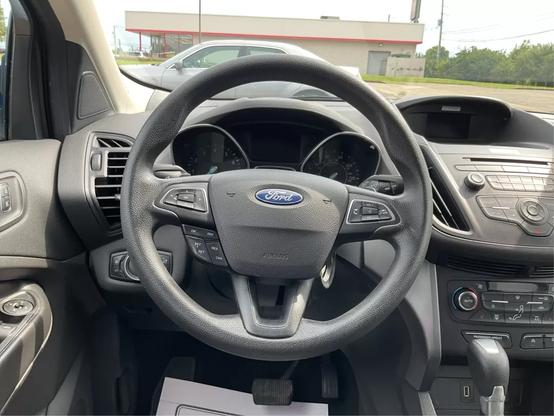 2017 Ford Escape SE (1FMCU9GD3HU) with an Other engine, located at 4508 South Dixie Dr, Moraine, OH, 45439, (937) 908-9800, 39.689976, -84.218452 - Are you searching for a reliable and stylish SUV that fits seamlessly into your busy lifestyle? Look no further than this stunning 2017 Ford Escape SE, available now at Advantage Car and Credit in Fairborn, OH. With its robust features and comfortable design, this vehicle is perfect for growing fami - Photo#15