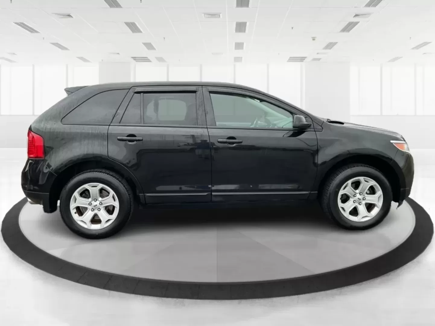 2013 Ford Edge SEL (2FMDK4JC1DB) with an 3.5L V-6 DOHC engine, located at 8750 N County Rd 25A, Piqua, OH, 45356, (937) 908-9800, 40.164391, -84.232513 - Photo#1