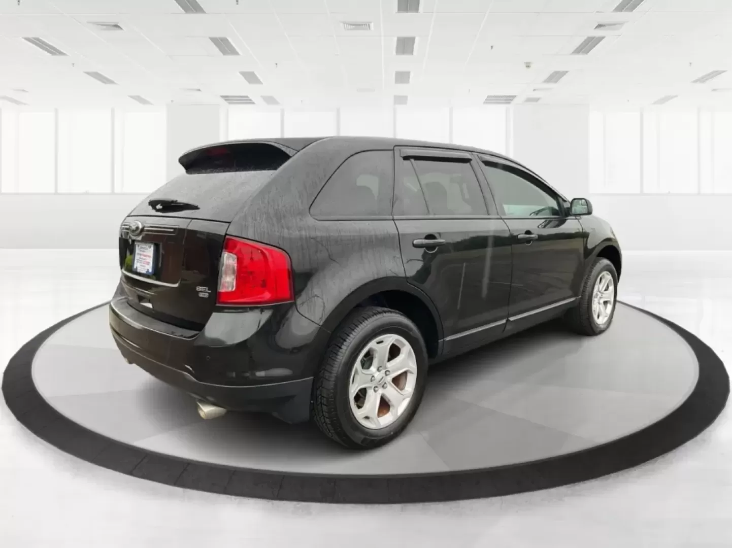 2013 Ford Edge SEL (2FMDK4JC1DB) with an 3.5L V-6 DOHC engine, located at 8750 N County Rd 25A, Piqua, OH, 45356, (937) 908-9800, 40.164391, -84.232513 - Photo#2