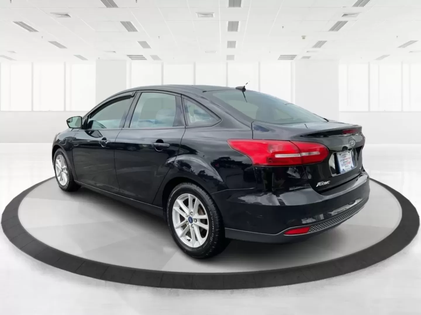 2017 Ford Focus SE (1FADP3F28HL) with an Other engine, located at 880 E. National Road, Vandalia, OH, 45377, (937) 908-9800, 39.891918, -84.183594 - Photo#4