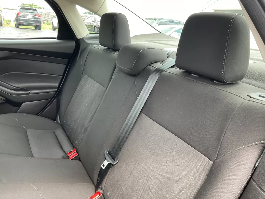 2017 Ford Focus SE (1FADP3F28HL) with an Other engine, located at 880 E. National Road, Vandalia, OH, 45377, (937) 908-9800, 39.891918, -84.183594 - Discover the perfect blend of style, practicality, and affordability with this 2017 Ford Focus SE, expertly crafted for those who seek a reliable vehicle for daily commutes, weekend adventures, or everything in between. Whether you're a budget-conscious buyer looking for low down payment cars or som - Photo#9