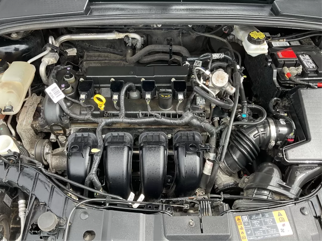 2017 Ford Focus SE (1FADP3F28HL) with an Other engine, located at 880 E. National Road, Vandalia, OH, 45377, (937) 908-9800, 39.891918, -84.183594 - Discover the perfect blend of style, practicality, and affordability with this 2017 Ford Focus SE, expertly crafted for those who seek a reliable vehicle for daily commutes, weekend adventures, or everything in between. Whether you're a budget-conscious buyer looking for low down payment cars or som - Photo#10