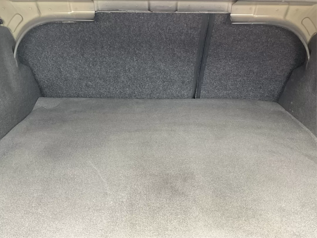 2017 Ford Focus SE (1FADP3F28HL) with an Other engine, located at 880 E. National Road, Vandalia, OH, 45377, (937) 908-9800, 39.891918, -84.183594 - Discover the perfect blend of style, practicality, and affordability with this 2017 Ford Focus SE, expertly crafted for those who seek a reliable vehicle for daily commutes, weekend adventures, or everything in between. Whether you're a budget-conscious buyer looking for low down payment cars or som - Photo#11