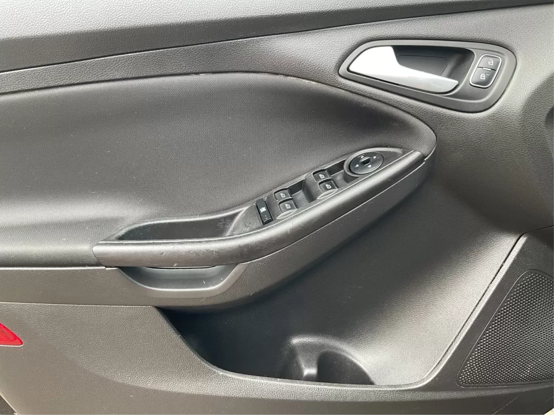 2017 Ford Focus SE (1FADP3F28HL) with an Other engine, located at 880 E. National Road, Vandalia, OH, 45377, (937) 908-9800, 39.891918, -84.183594 - Discover the perfect blend of style, practicality, and affordability with this 2017 Ford Focus SE, expertly crafted for those who seek a reliable vehicle for daily commutes, weekend adventures, or everything in between. Whether you're a budget-conscious buyer looking for low down payment cars or som - Photo#17