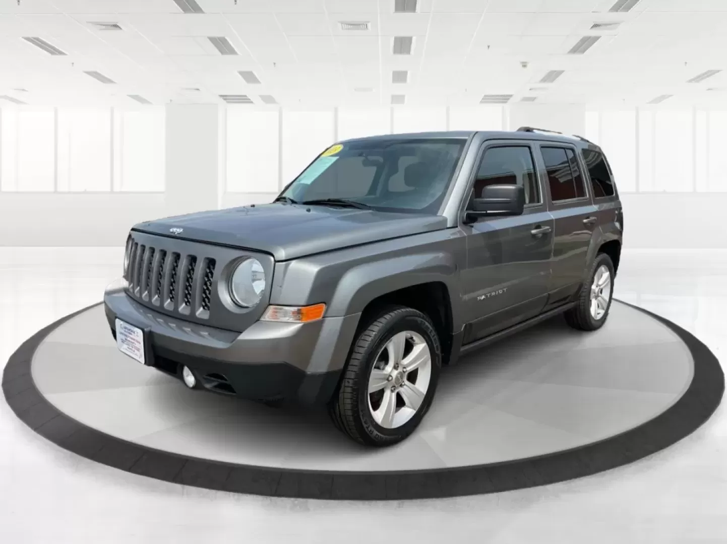 2013 Jeep Patriot Latitude (1C4NJPFA8DD) with an Other engine, located at 1951 S Dayton Lakeview Rd., New Carlisle, OH, 45344, (937) 908-9800, 39.890999, -84.050255 - Ready to elevate your adventures? Meet the 2013 Jeep Patriot Latitude, a versatile SUV that perfectly balances rugged capability with everyday comfort. Whether you're navigating the bustling streets of Fairborn, OH, or heading out for a weekend getaway to the scenic parks nearby, this vehicle is des - Photo#7