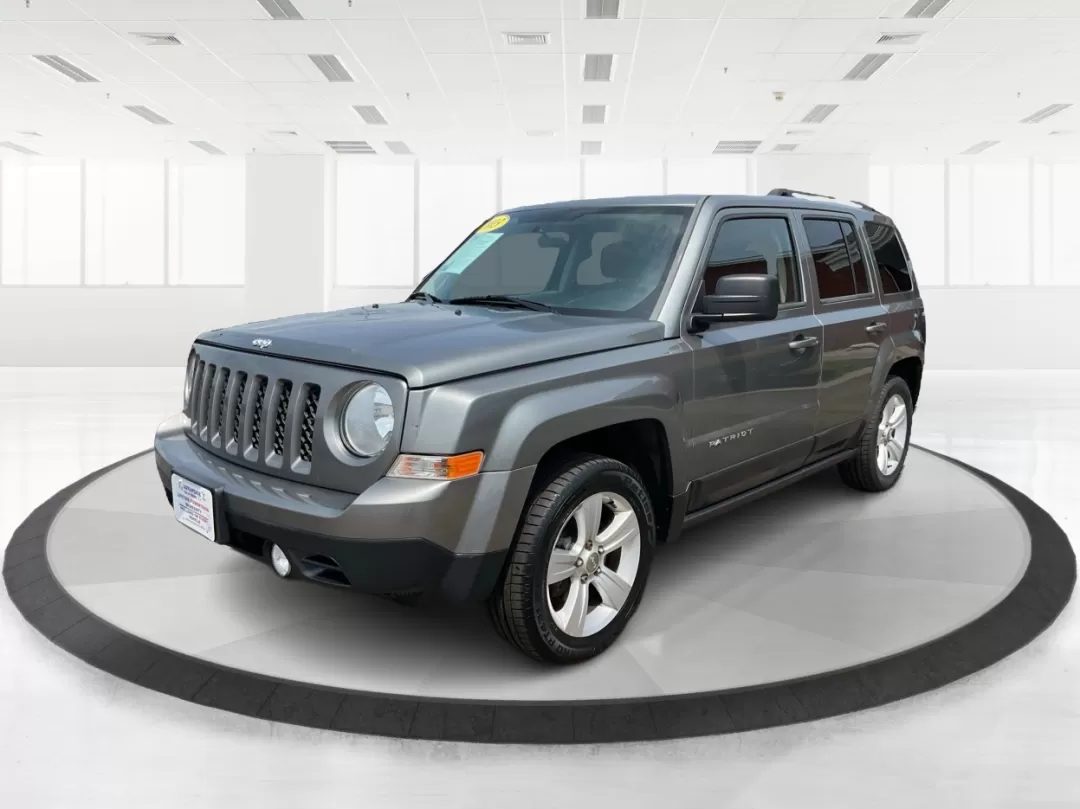 2013 Jeep Patriot Latitude (1C4NJPFA8DD) with an Other engine, located at 1951 S Dayton Lakeview Rd., New Carlisle, OH, 45344, (937) 908-9800, 39.890999, -84.050255 - Ready to elevate your adventures? Meet the 2013 Jeep Patriot Latitude, a versatile SUV that perfectly balances rugged capability with everyday comfort. Whether you're navigating the bustling streets of Fairborn, OH, or heading out for a weekend getaway to the scenic parks nearby, this vehicle is des - Photo#7