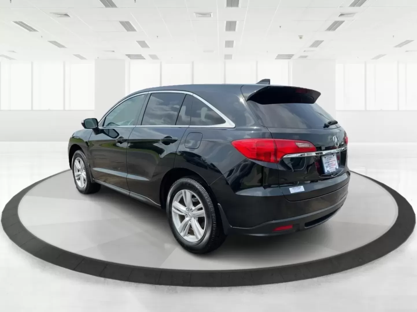 2014 Acura RDX Base (5J8TB3H39EL) with an Other engine, located at 1099 N County Rd 25A, Troy, OH, 45373, (937) 908-9800, 40.057079, -84.212883 - Unleash the perfect blend of comfort and versatility with the 2014 Acura RDX, a crossover that caters to both your daily grind and weekend adventures. Whether you're a growing family seeking spaciousness, a commuter looking for reliability, or a weekend warrior ready for road trips, this vehicle has - Photo#4