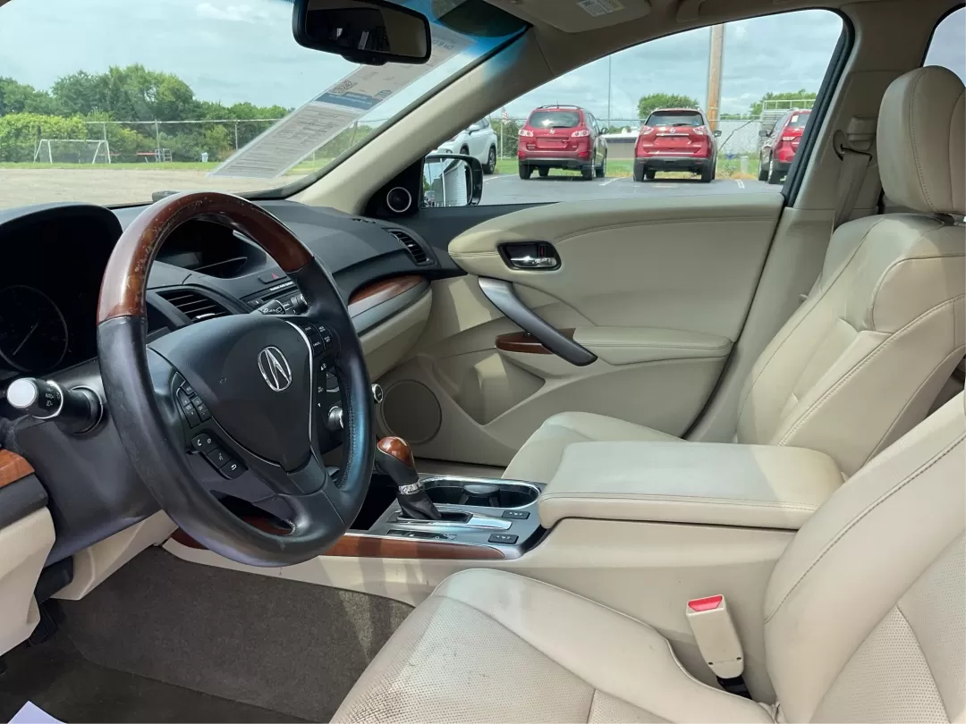 2014 Acura RDX Base (5J8TB3H39EL) with an Other engine, located at 1099 N County Rd 25A , Troy, OH, 45373, (937) 908-9800, 40.057079, -84.212883 - Photo#8