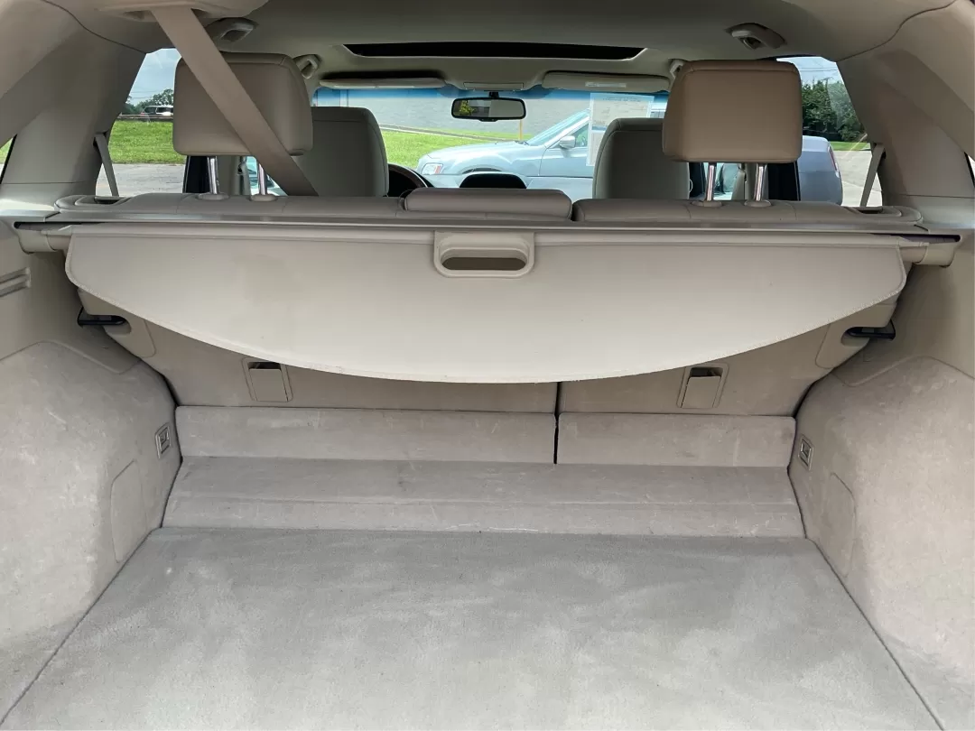 2014 Acura RDX Base (5J8TB3H39EL) with an Other engine, located at 1099 N County Rd 25A , Troy, OH, 45373, (937) 908-9800, 40.057079, -84.212883 - Photo#11