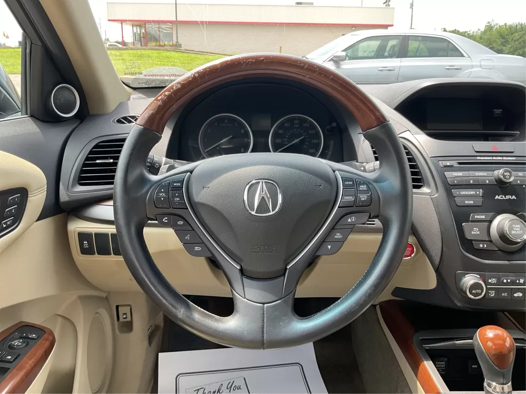 2014 Acura RDX Base (5J8TB3H39EL) with an Other engine, located at 1099 N County Rd 25A , Troy, OH, 45373, (937) 908-9800, 40.057079, -84.212883 - Photo#15