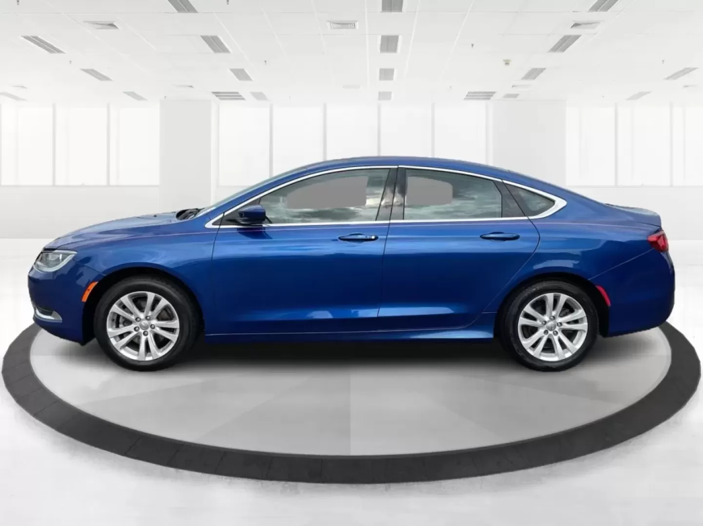 2015 Chrysler 200 Limited (1C3CCCAB1FN) with an Other engine, located at 1099 N County Rd 25A, Troy, OH, 45373, (937) 908-9800, 40.057079, -84.212883 - **Explore the Open Road with Comfort and Style in a 2015 Chrysler 200 Limited** <br /> <br /> Are you ready to elevate your daily commutes or weekend getaways? This 2015 Chrysler 200 Limited, available at Advantage Car and Credit in Fairborn, OH, is the perfect sedan for both city driving and long t - Photo#5