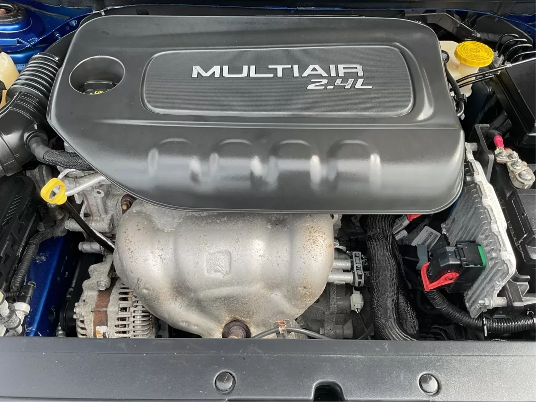 2015 Chrysler 200 Limited (1C3CCCAB1FN) with an Other engine, located at 1099 N County Rd 25A , Troy, OH, 45373, (937) 908-9800, 40.057079, -84.212883 - **Explore the Open Road with Comfort and Style in a 2015 Chrysler 200 Limited** <br /> <br /> Are you ready to elevate your daily commutes or weekend getaways? This 2015 Chrysler 200 Limited, available at Advantage Car and Credit in Fairborn, OH, is the perfect sedan for both city driving and long t - Photo#10