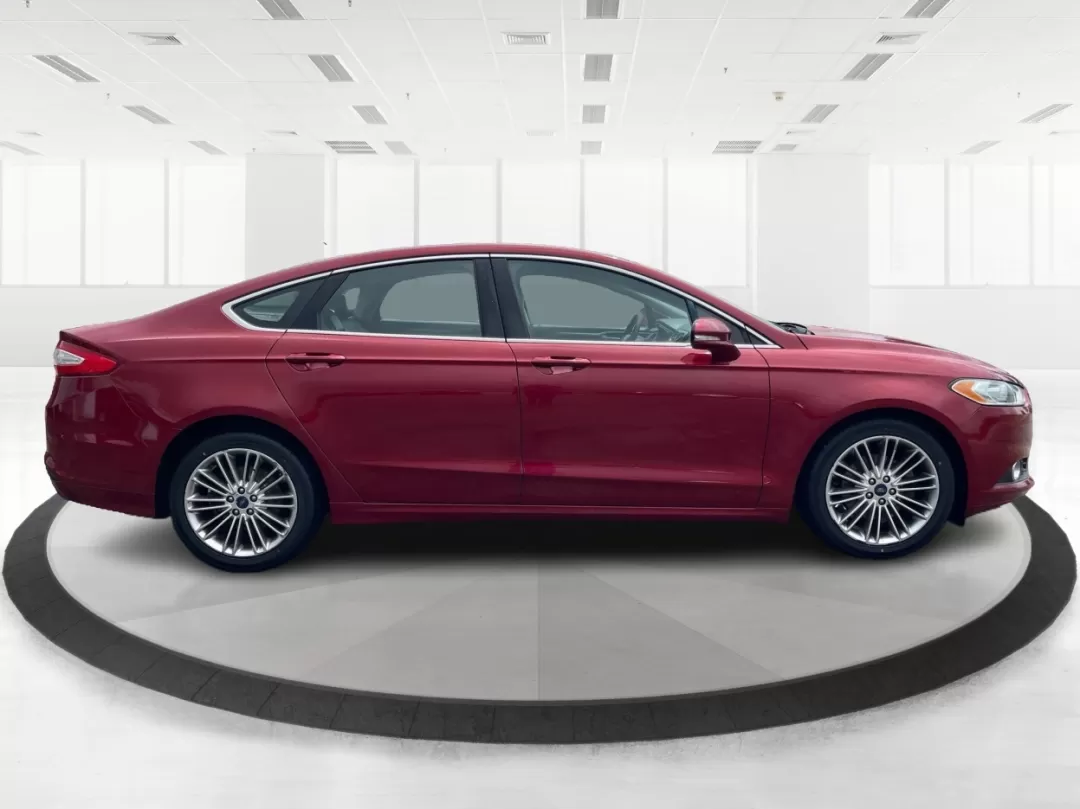 2016 Ford Fusion SE (3FA6P0HD7GR) with an Other engine, located at 880 E. National Road, Vandalia, OH, 45377, (937) 908-9800, 39.891918, -84.183594 - Experience the perfect blend of style, comfort, and reliability with this 2016 Ford Fusion SE, available now at Advantage Car and Credit in Fairborn, OH. Whether you're a commuter navigating the busy streets of downtown Fairborn or a growing family looking for a dependable vehicle for your weekend a - Photo#1