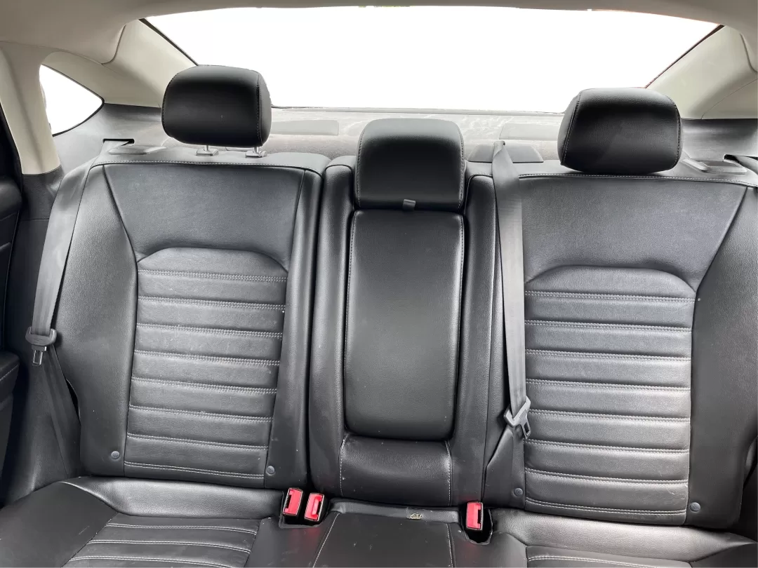 2016 Ford Fusion SE (3FA6P0HD7GR) with an Other engine, located at 880 E. National Road, Vandalia, OH, 45377, (937) 908-9800, 39.891918, -84.183594 - Experience the perfect blend of style, comfort, and reliability with this 2016 Ford Fusion SE, available now at Advantage Car and Credit in Fairborn, OH. Whether you're a commuter navigating the busy streets of downtown Fairborn or a growing family looking for a dependable vehicle for your weekend a - Photo#12
