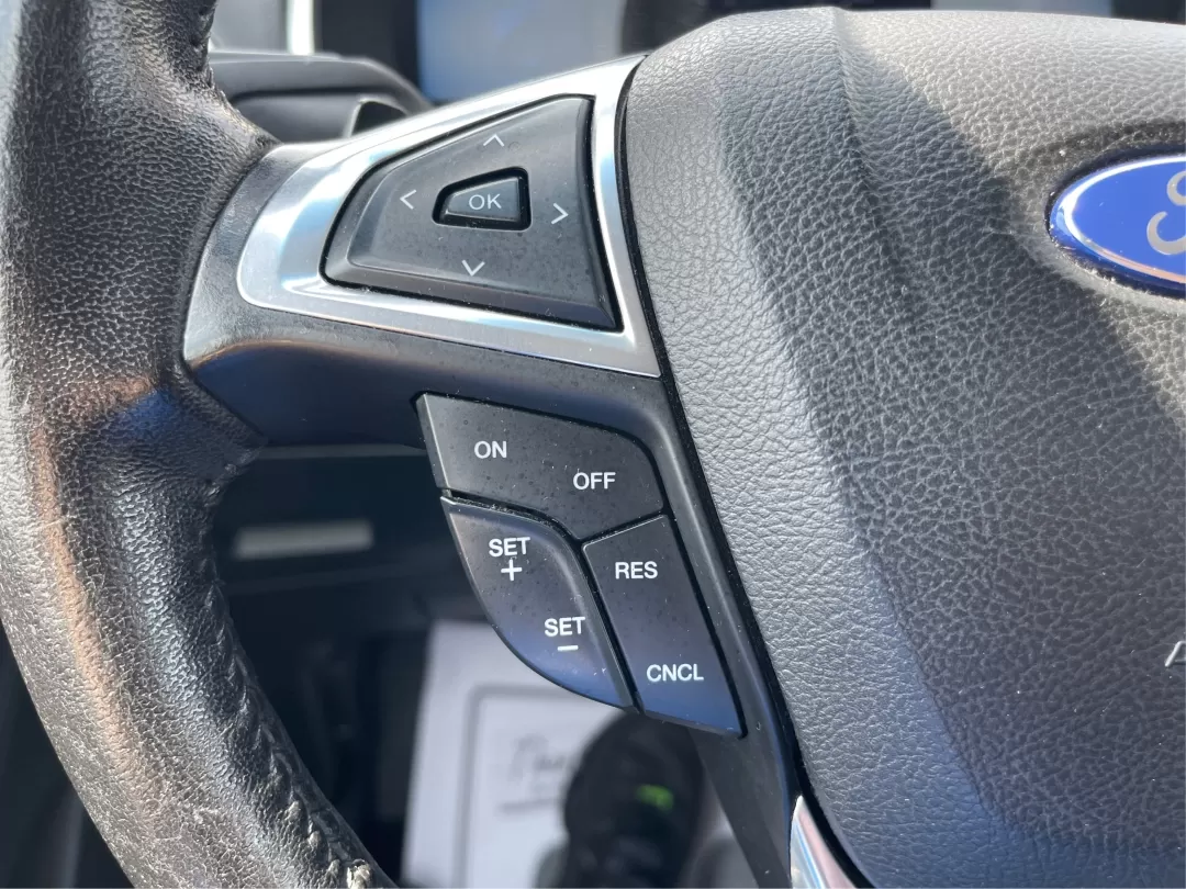 2015 Ford Edge SEL (2FMTK3J94FB) with an Other engine, located at 1230 East Main St, Xenia, OH, 45385, (937) 908-9800, 39.688026, -83.910172 - Elevate your everyday adventures with the perfect blend of style, comfort, and practicality! Introducing the 2015 Ford Edge SEL, a versatile SUV designed for families, commuters, and weekend explorers alike. With its spacious interior and advanced features, this vehicle effortlessly fits into your l - Photo#14