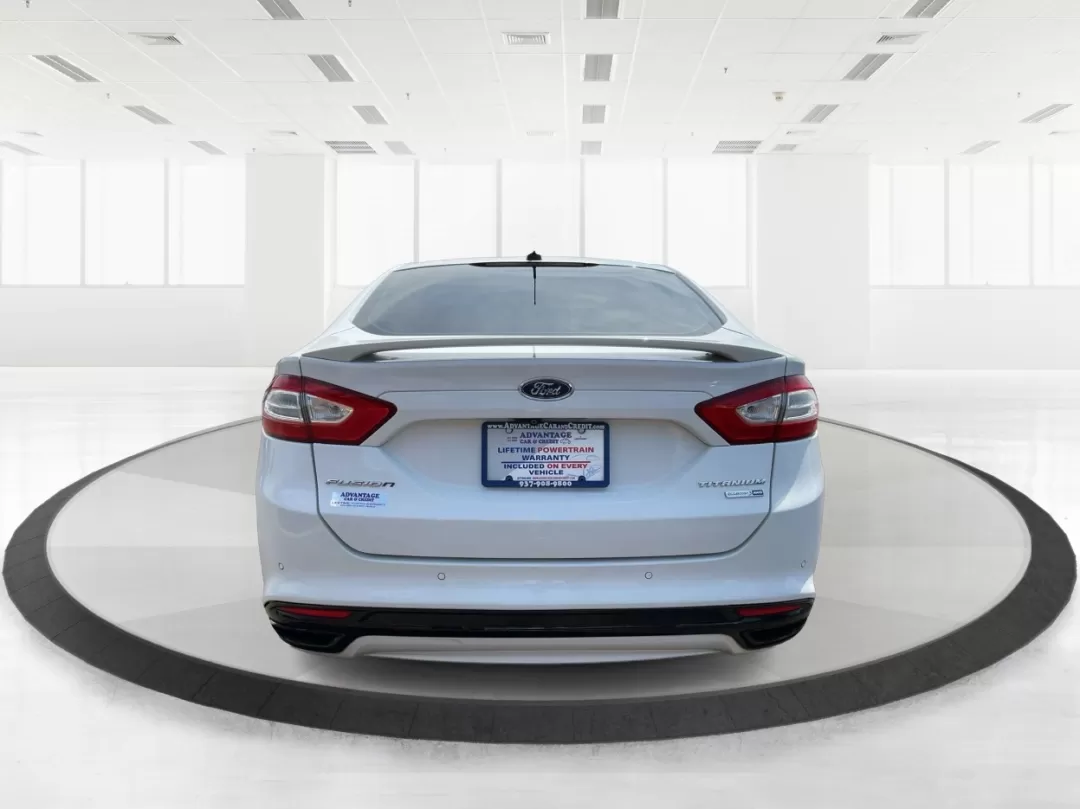 2013 Ford Fusion Titanium (3FA6P0D93DR) with an EcoBoost 2L I-4 gasoline direct injection engine, located at 1230 East Main St, Xenia, OH, 45385, (937) 908-9800, 39.688026, -83.910172 - Photo#3
