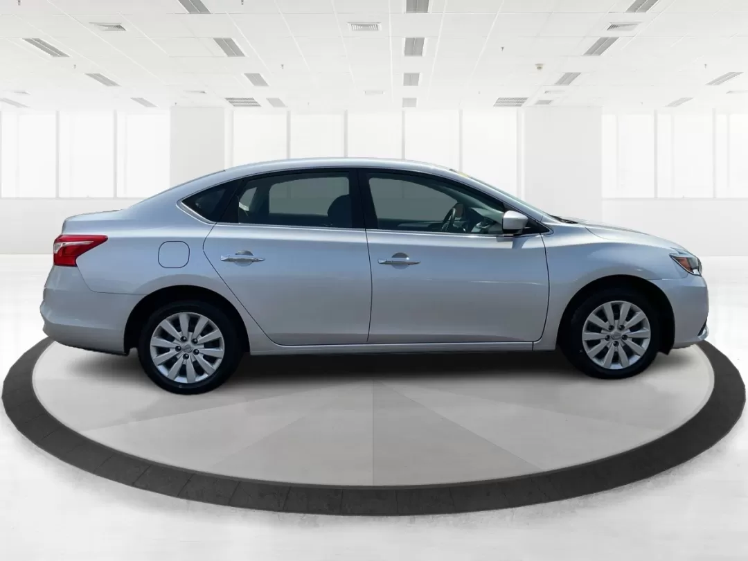 2017 Nissan Sentra S (3N1AB7AP3HY) with an 1.8L I-4 DOHC engine, located at 401 Woodman Dr, Riverside, OH, 45431, (937) 908-9800, 39.760899, -84.123421 - **Drive into Adventure with the 2017 Nissan Sentra at Advantage Car and Credit!**<br /> <br /> Imagine hitting the open road in a stylish and reliable vehicle that fits perfectly into your lifestyle. Whether you're commuting to work, running errands around Fairborn, or embarking on weekend getaways, - Photo#1