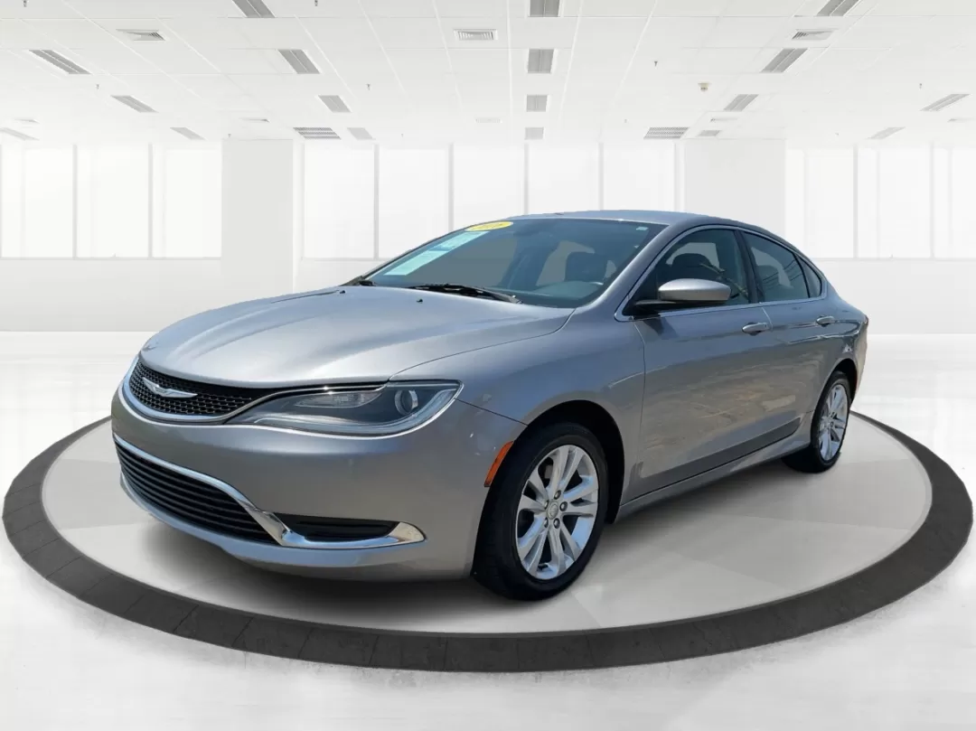 2016 Chrysler 200 Limited (1C3CCCABXGN) with an 2.4L L4 DOHC 16V engine, 9-Speed Automatic transmission, located at 401 Woodman Dr, Riverside, OH, 45431, (937) 908-9800, 39.760899, -84.123421 - Photo#8