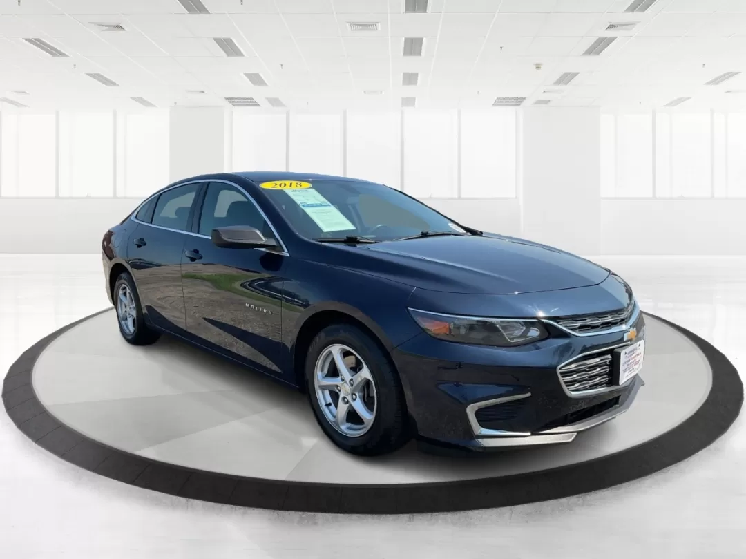 2018 Chevrolet Malibu 1LS (1G1ZB5ST0JF) with an ECOTEC 1.5L I-4 gasoline direct injection engine, located at 1184 Kauffman Ave, Fairborn, OH, 45324, (937) 908-9800, 39.807072, -84.030914 - Photo#0