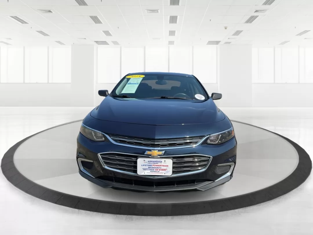 2018 Chevrolet Malibu 1LS (1G1ZB5ST0JF) with an ECOTEC 1.5L I-4 gasoline direct injection engine, located at 1184 Kauffman Ave, Fairborn, OH, 45324, (937) 908-9800, 39.807072, -84.030914 - Photo#7