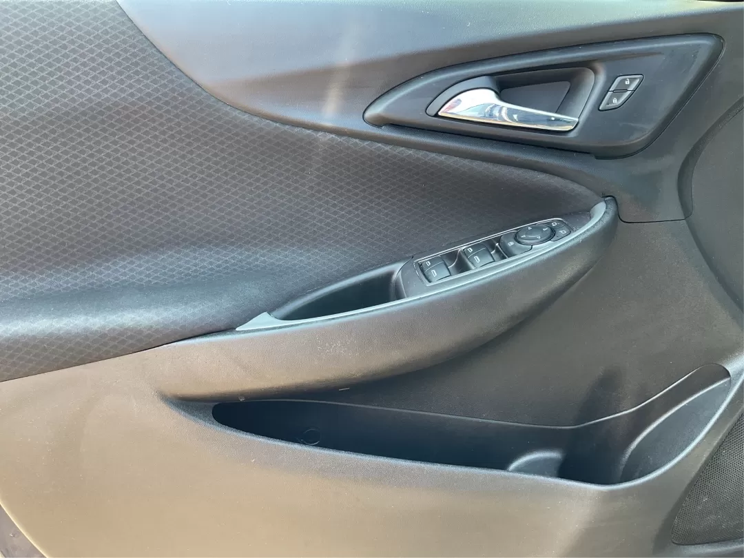 2018 Chevrolet Malibu 1LS (1G1ZB5ST0JF) with an ECOTEC 1.5L I-4 gasoline direct injection engine, located at 1184 Kauffman Ave, Fairborn, OH, 45324, (937) 908-9800, 39.807072, -84.030914 - Photo#18
