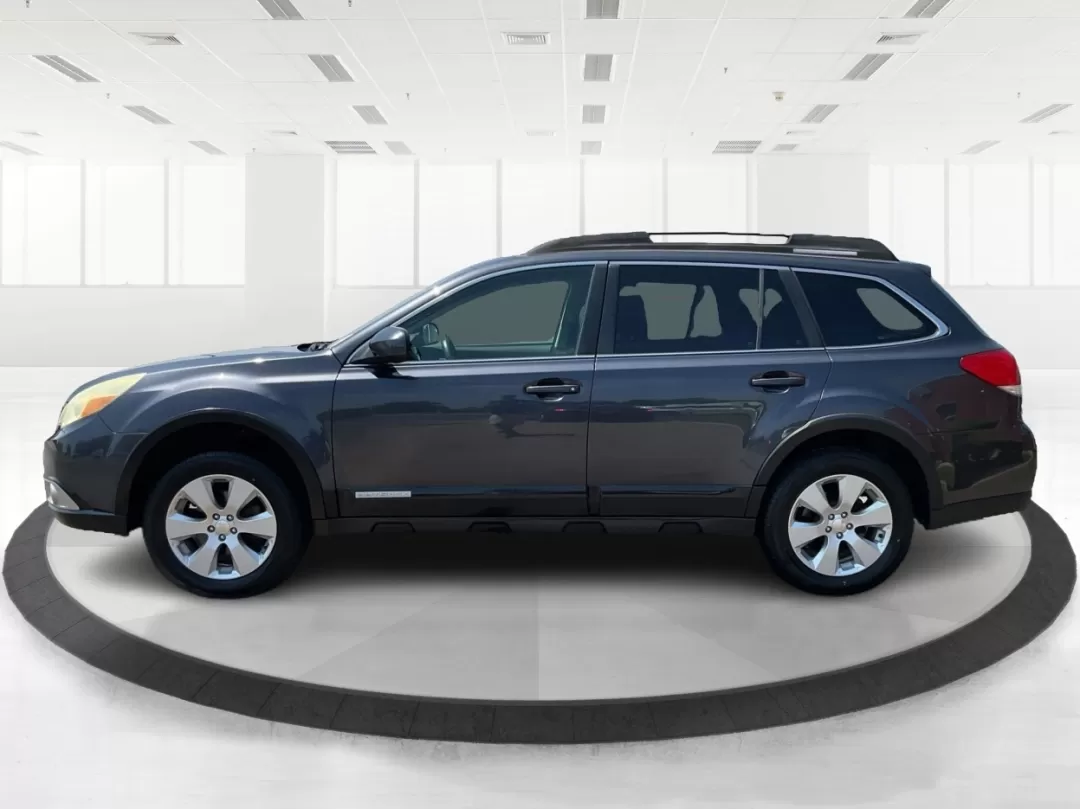 2010 Subaru Outback 2.5i Limited (4S4BRBKC5A3) with an 2.5L H-4 variable valve control engine, located at 1184 Kauffman Ave, Fairborn, OH, 45324, (937) 908-9800, 39.807072, -84.030914 - Photo#5