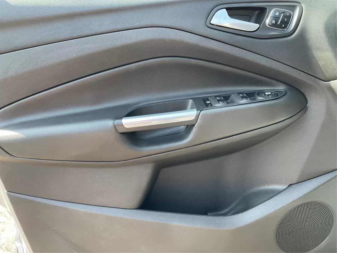 2013 Ford Escape SEL (1FMCU9H90DU) with an Other engine, located at 1184 Kauffman Ave, Fairborn, OH, 45324, (937) 908-9800, 39.807072, -84.030914 - Photo#19