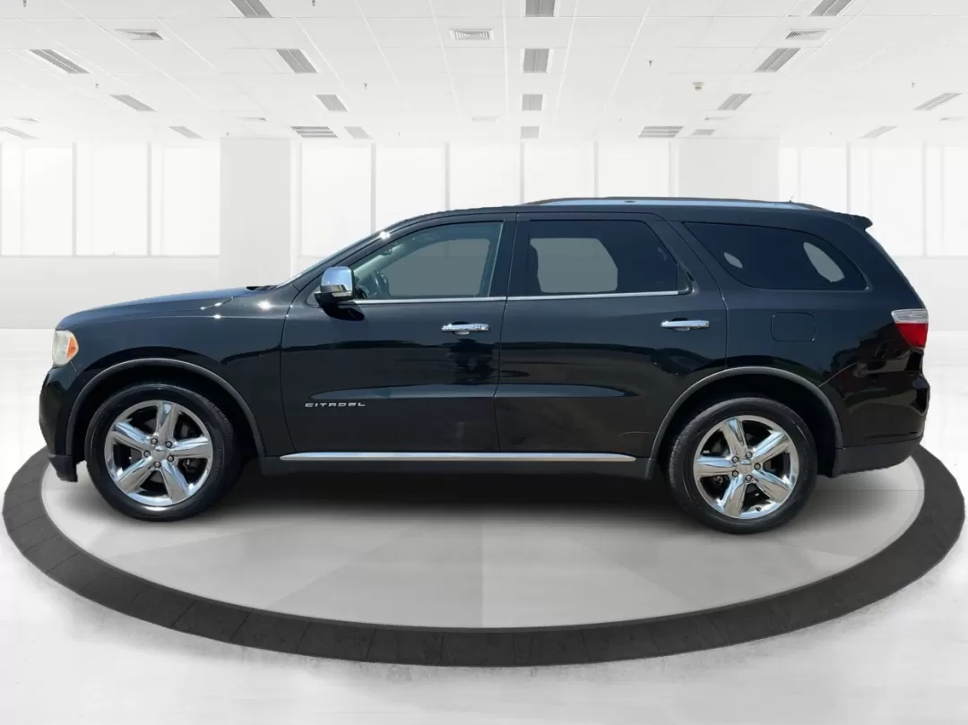 2013 Dodge Durango Citadel AWD (1C4SDJET4DC) with an 5.7L V8 OHV 16V engine, 5-Speed Automatic transmission, located at 8750 N County Rd 25A, Piqua, OH, 45356, (937) 908-9800, 40.164391, -84.232513 - Photo#4