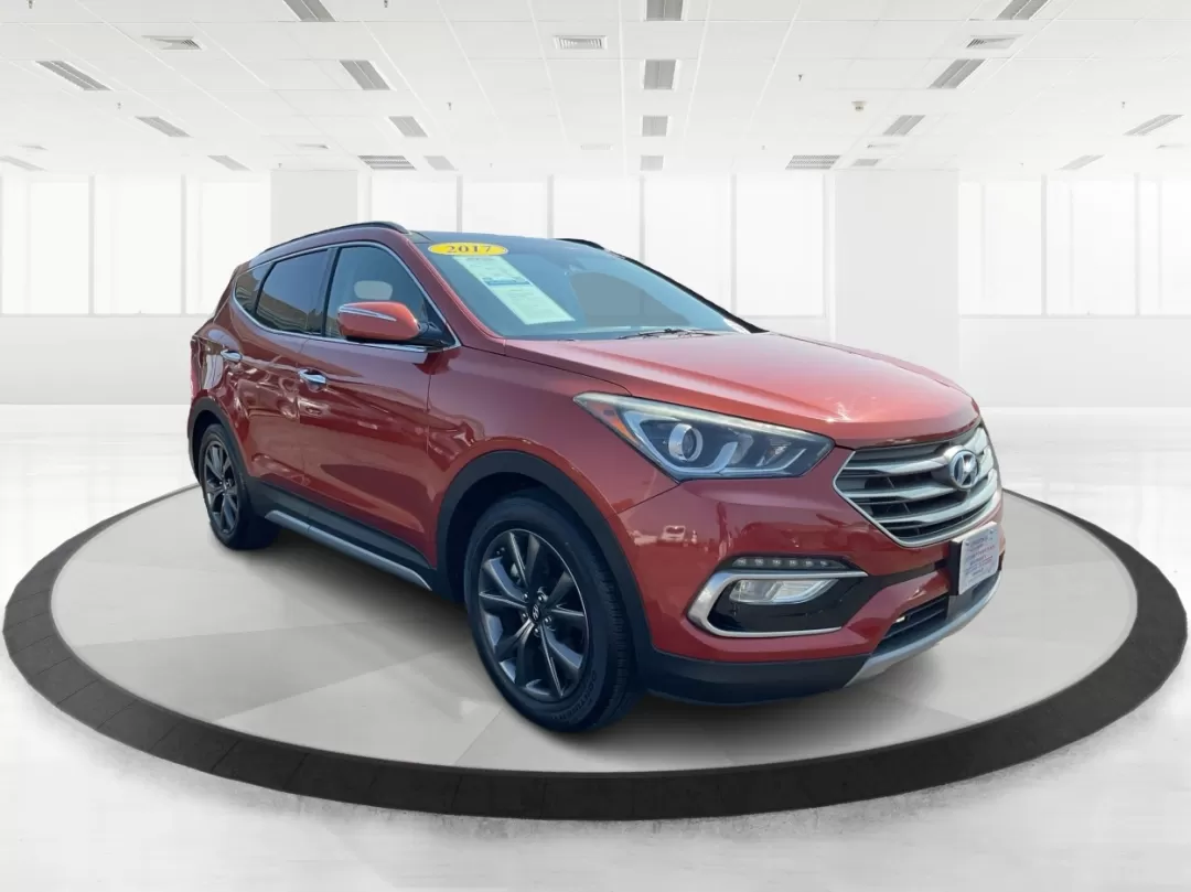 2017 Hyundai Santa Fe 2.0T Ultimate (5XYZW4LA5HG) with an Theta II 2L I-4 gasoline direct injection engine, located at 1184 Kauffman Ave, Fairborn, OH, 45324, (937) 908-9800, 39.807072, -84.030914 - Photo#0