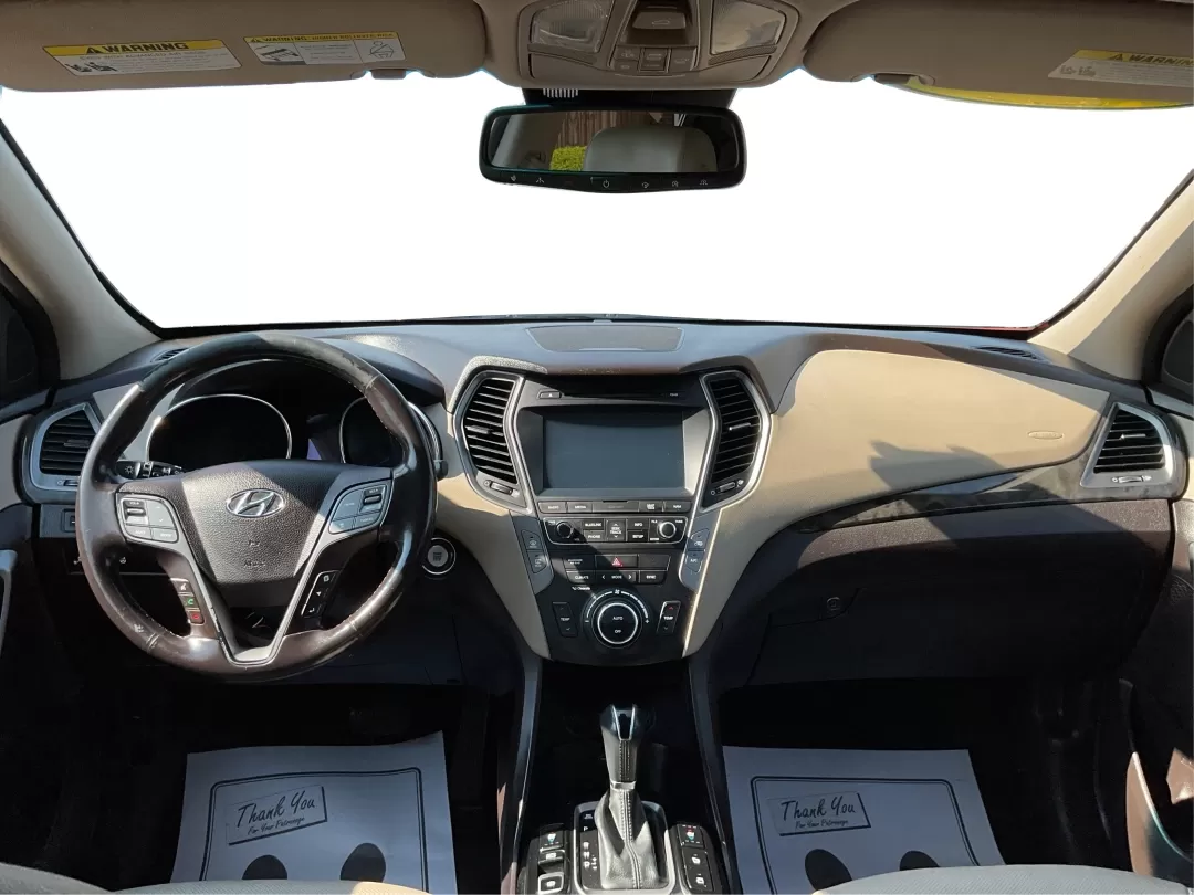 2017 Hyundai Santa Fe 2.0T Ultimate (5XYZW4LA5HG) with an Theta II 2L I-4 gasoline direct injection engine, located at 1184 Kauffman Ave, Fairborn, OH, 45324, (937) 908-9800, 39.807072, -84.030914 - Photo#20