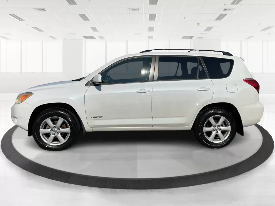 2006 Toyota RAV4 Limited (JTMBD31V365) with an 2.4L I-4 DOHC engine, located at 1230 East Main St, Xenia, OH, 45385, (937) 908-9800, 39.688026, -83.910172 - Are you ready to elevate your driving experience? Whether you're navigating the hustle and bustle of city life or embarking on weekend adventures, this 2006 Toyota RAV4 Limited is the perfect companion. Imagine a reliable vehicle that combines comfort, versatility, and style, all in one package! Ava - Photo#5