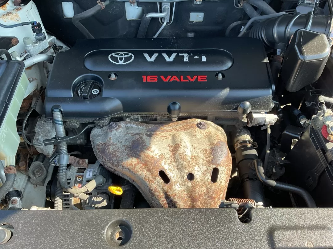 2006 Toyota RAV4 Limited (JTMBD31V365) with an 2.4L I-4 DOHC engine, located at 1230 East Main St, Xenia, OH, 45385, (937) 908-9800, 39.688026, -83.910172 - Are you ready to elevate your driving experience? Whether you're navigating the hustle and bustle of city life or embarking on weekend adventures, this 2006 Toyota RAV4 Limited is the perfect companion. Imagine a reliable vehicle that combines comfort, versatility, and style, all in one package! Ava - Photo#11