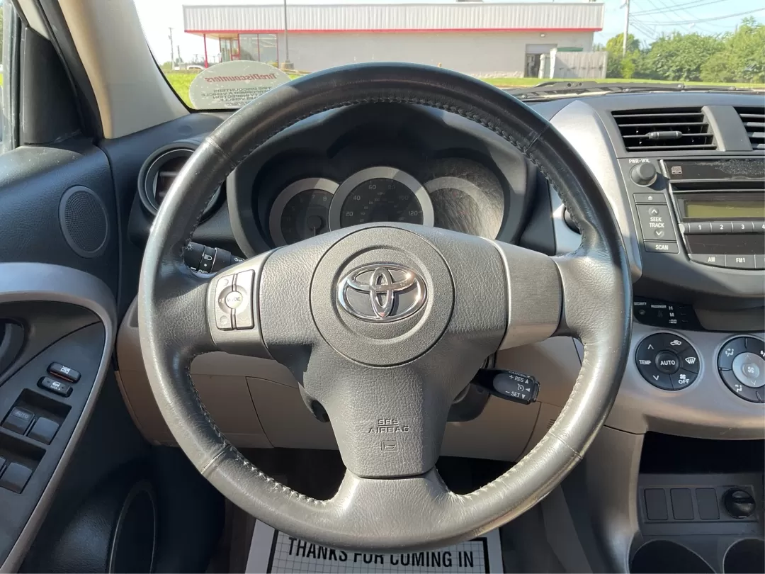 2006 Toyota RAV4 Limited (JTMBD31V365) with an 2.4L I-4 DOHC engine, located at 1230 East Main St, Xenia, OH, 45385, (937) 908-9800, 39.688026, -83.910172 - Are you ready to elevate your driving experience? Whether you're navigating the hustle and bustle of city life or embarking on weekend adventures, this 2006 Toyota RAV4 Limited is the perfect companion. Imagine a reliable vehicle that combines comfort, versatility, and style, all in one package! Ava - Photo#16