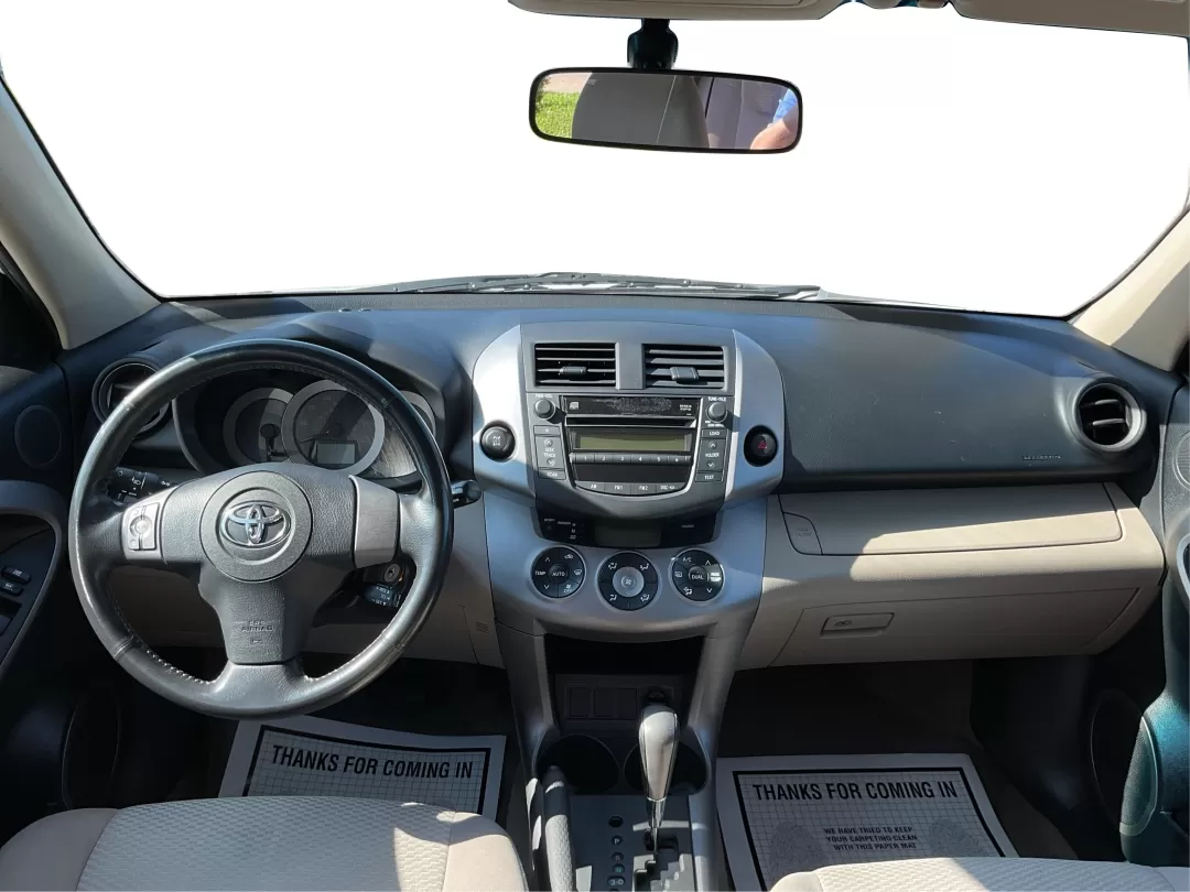 2006 Toyota RAV4 Limited (JTMBD31V365) with an 2.4L I-4 DOHC engine, located at 1230 East Main St, Xenia, OH, 45385, (937) 908-9800, 39.688026, -83.910172 - Are you ready to elevate your driving experience? Whether you're navigating the hustle and bustle of city life or embarking on weekend adventures, this 2006 Toyota RAV4 Limited is the perfect companion. Imagine a reliable vehicle that combines comfort, versatility, and style, all in one package! Ava - Photo#20