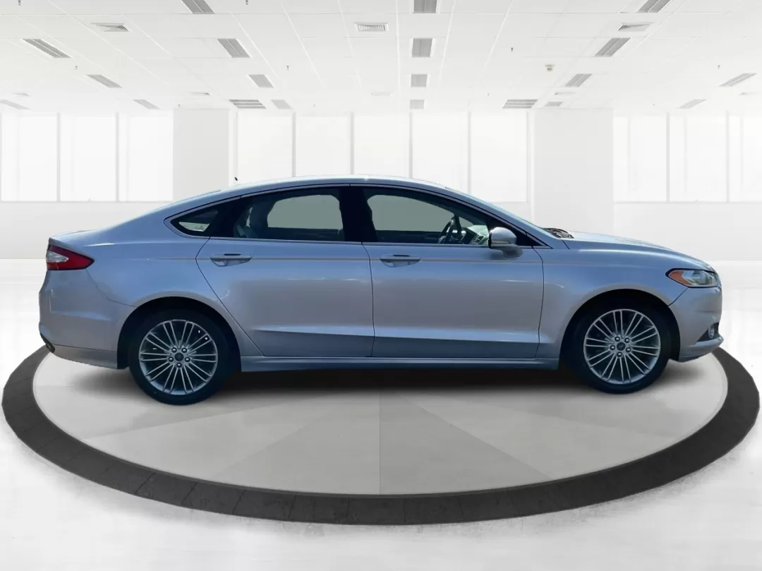 2014 Ford Fusion SE (3FA6P0H90ER) with an Other engine, located at 1184 Kauffman Ave, Fairborn, OH, 45324, (937) 908-9800, 39.807072, -84.030914 - Discover the perfect blend of style, comfort, and reliability with the 2014 Ford Fusion SE, available now at Advantage Car and Credit in Fairborn, OH. If you're on the lookout for a dependable sedan that's great for long commutes, weekend getaways, or simply running errands around the Fairborn area, - Photo#1